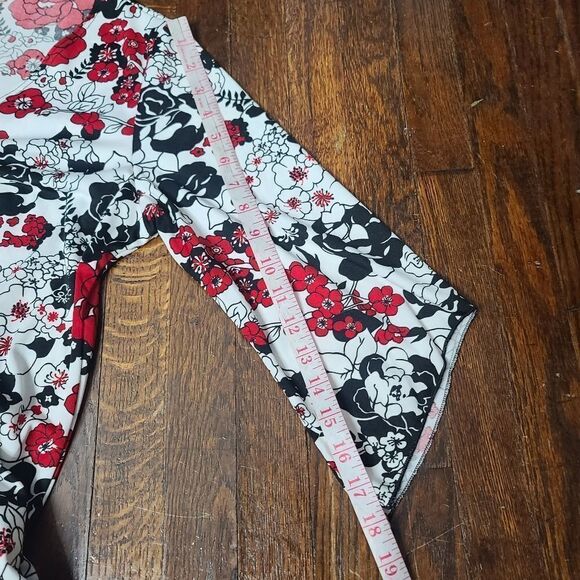 Vintage 90s Y2K Boho Floral Bell Sleeve Asymmetrical Hippie Top - Picture 12 of 12